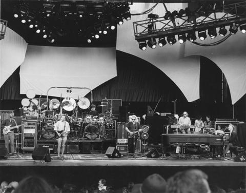 The band with Bruce Hornsby at Shoreline Amphitheater 8-17-91