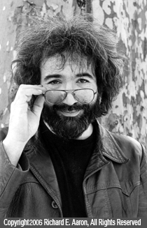 Grateful Dead photos - Jerry in Central Park